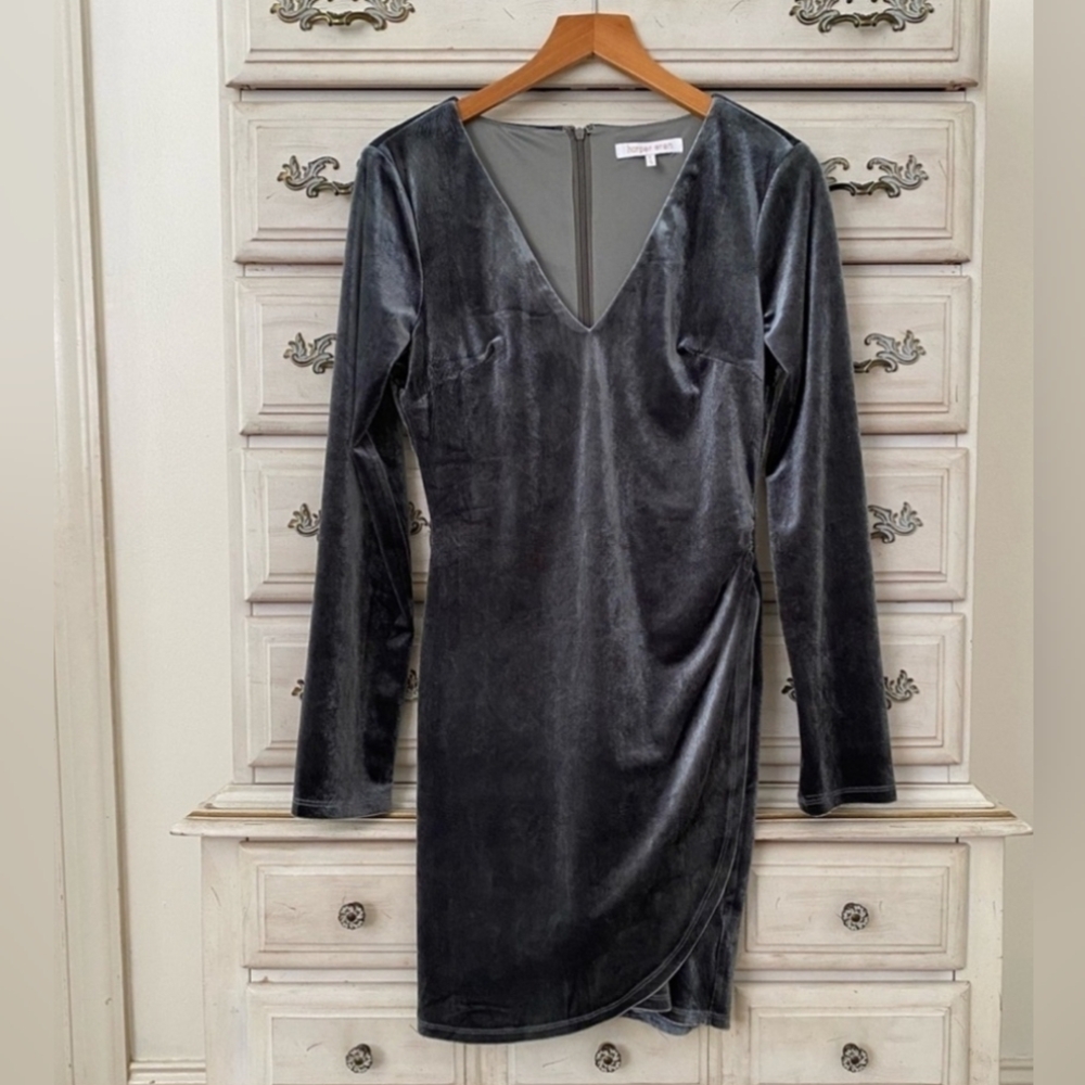 🩵🩶 Steel Gray Long Sleeve Velvet Mini Dress